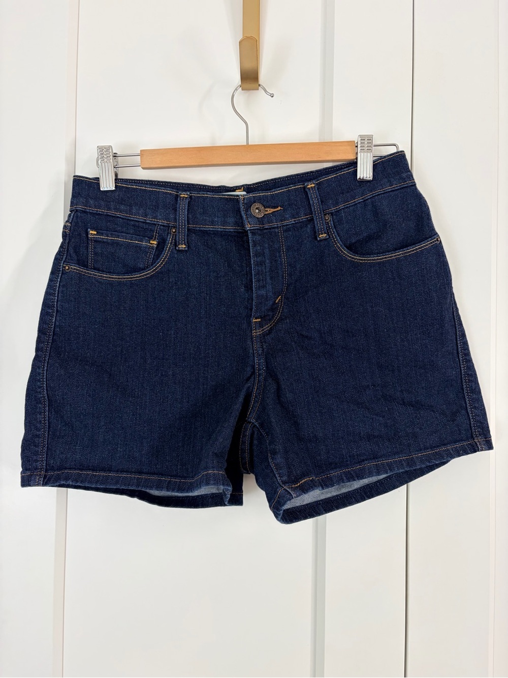 Levi's Indigo Denim Mid-Rise Jean Shorts | 8